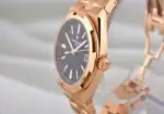 Vacheron Constantin Overseas (2025) - Ref. 4520V/210R-B705 | Watch Scout thumbnail 3