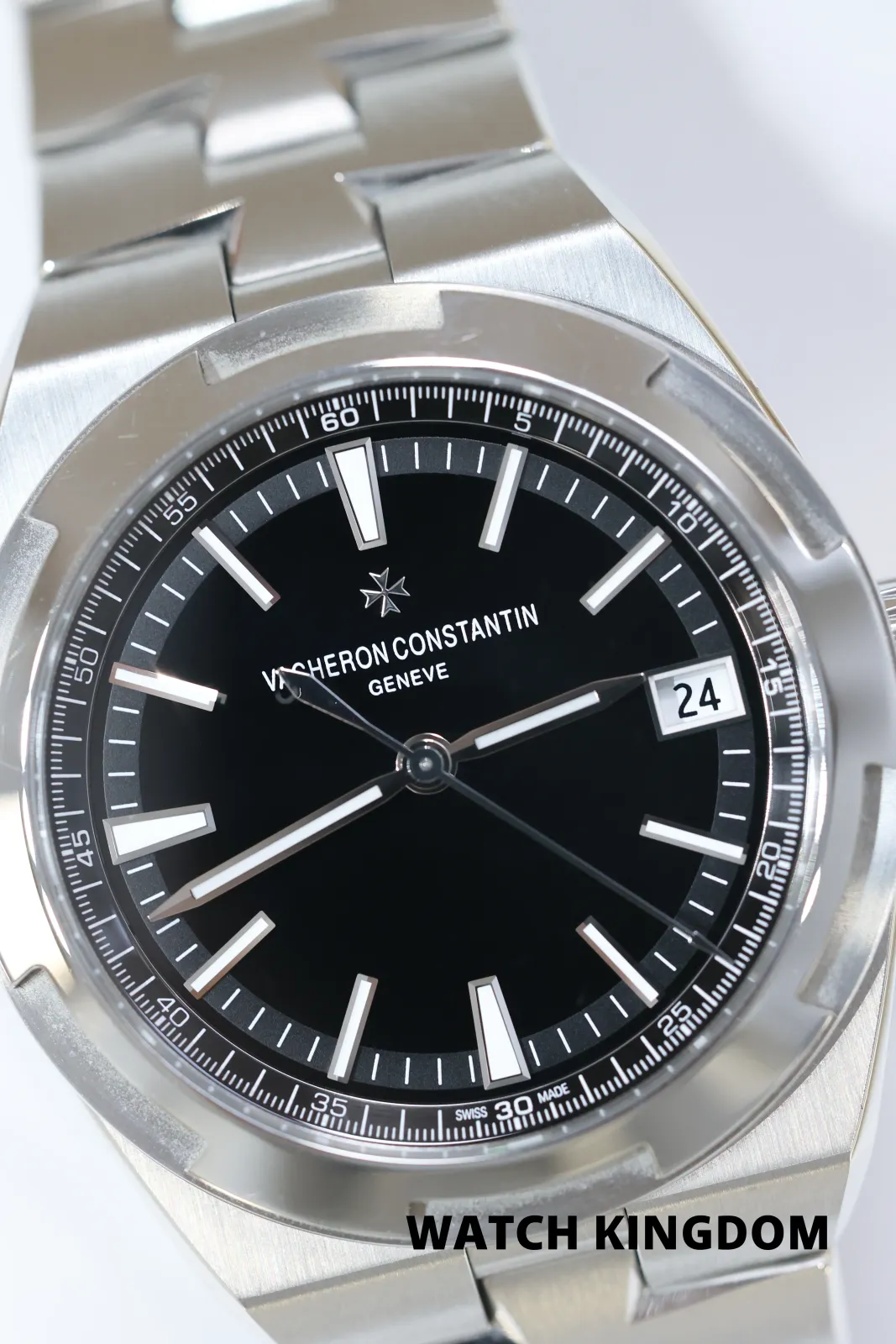 Vacheron Constantin Overseas 4500V/110A, photo 2 of 8