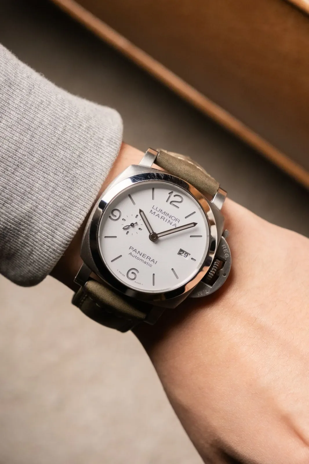 Panerai Luminor 1950 White Knight PAM01314, photo 2 of 13