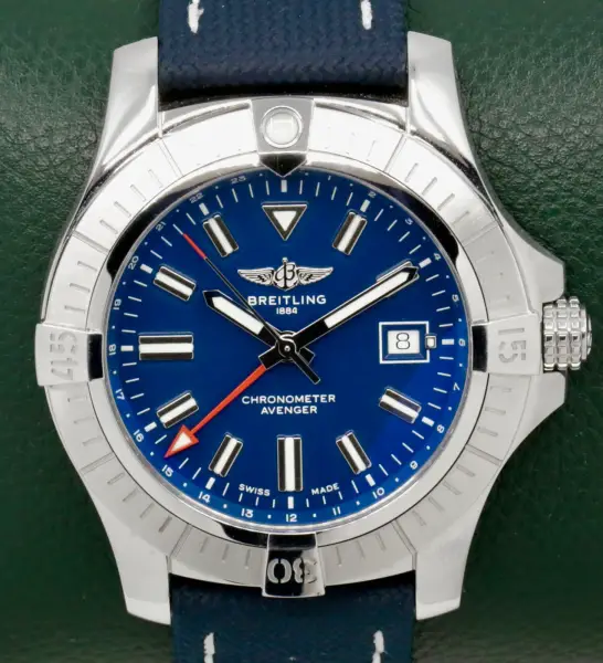 Breitling Avenger Automatic GMT 45