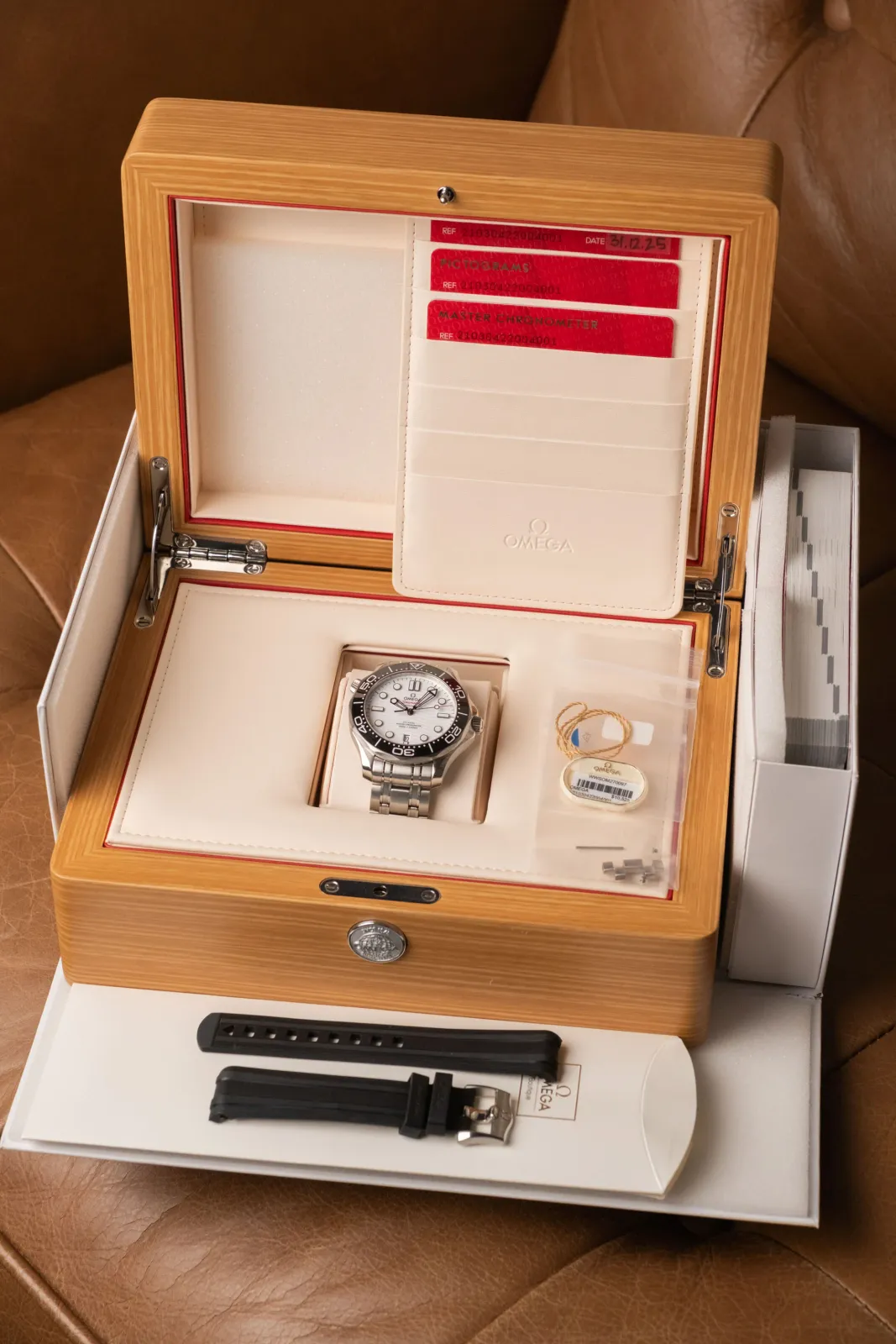 Omega Seamaster Diver 300M 210.30.42.20.04.001 Price in Australia | $7.9k - image 13