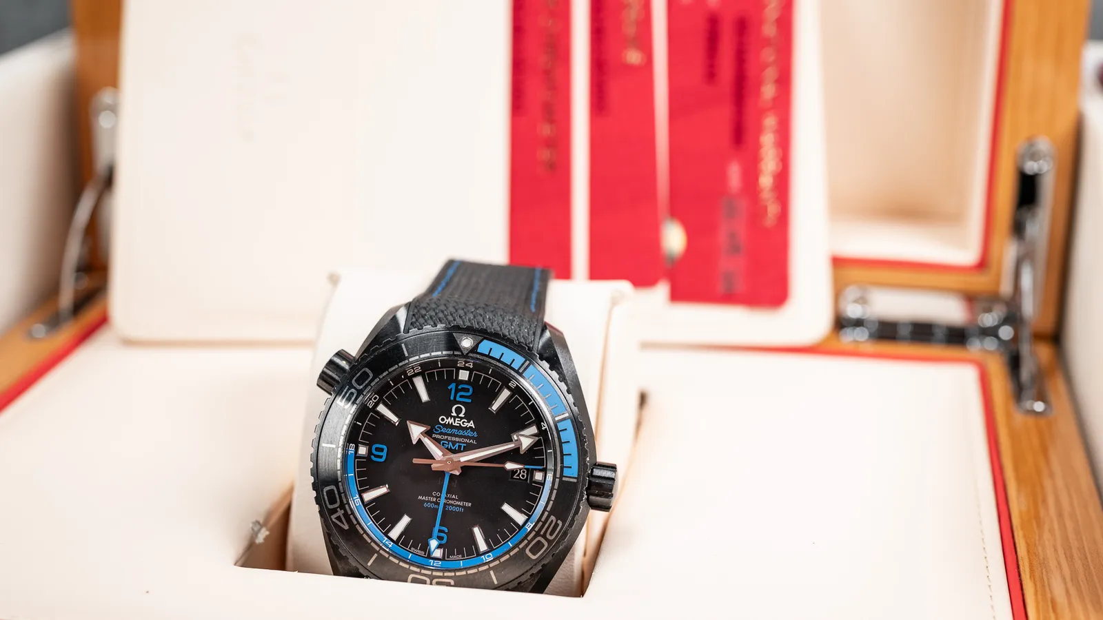 Omega Seamaster Planet Ocean Deep Black 215.92.46.22.01.002 Price in Australia | $8.5k - image 2