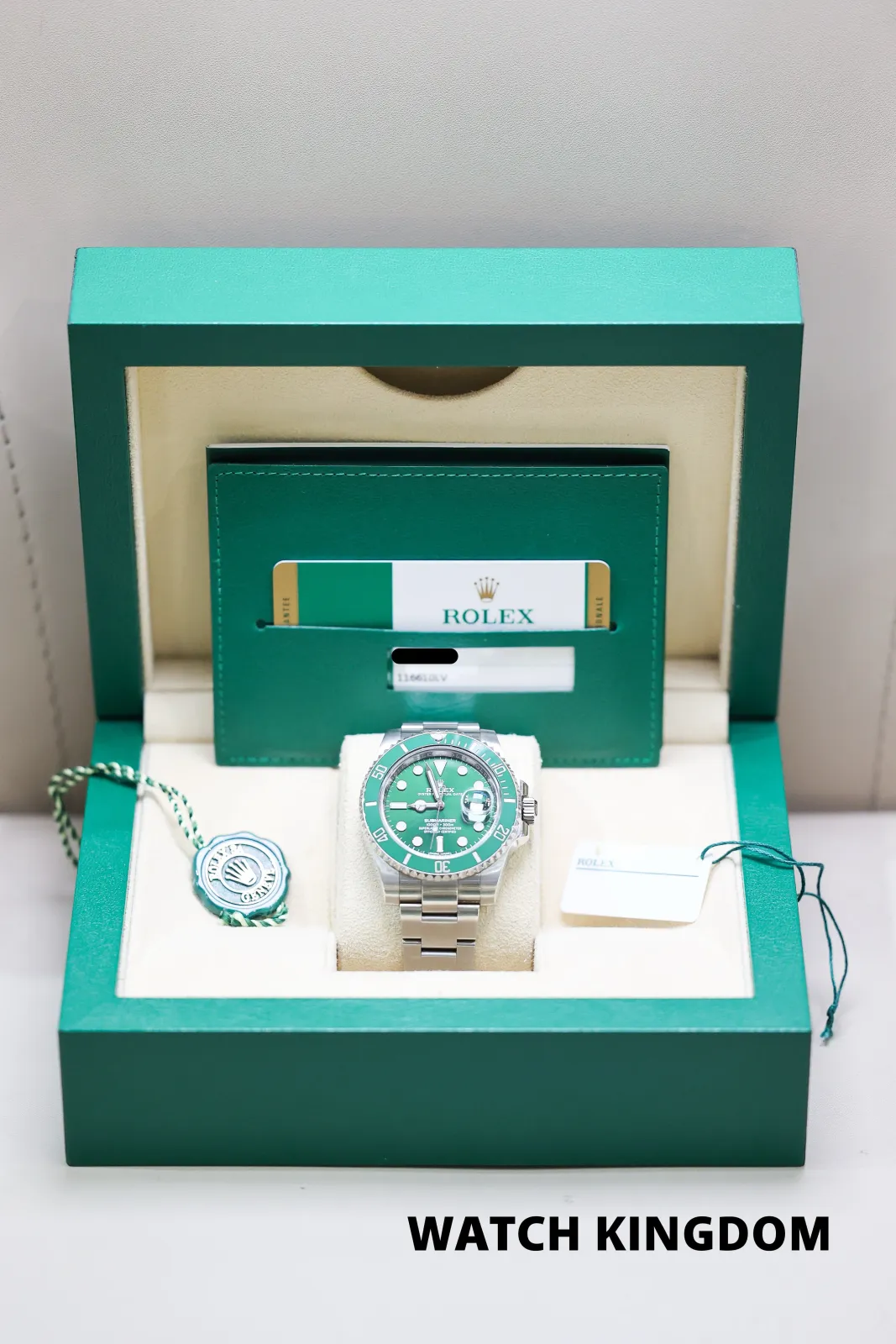 Rolex Submariner Date 116610LV Price in Australia | $30k - image 8