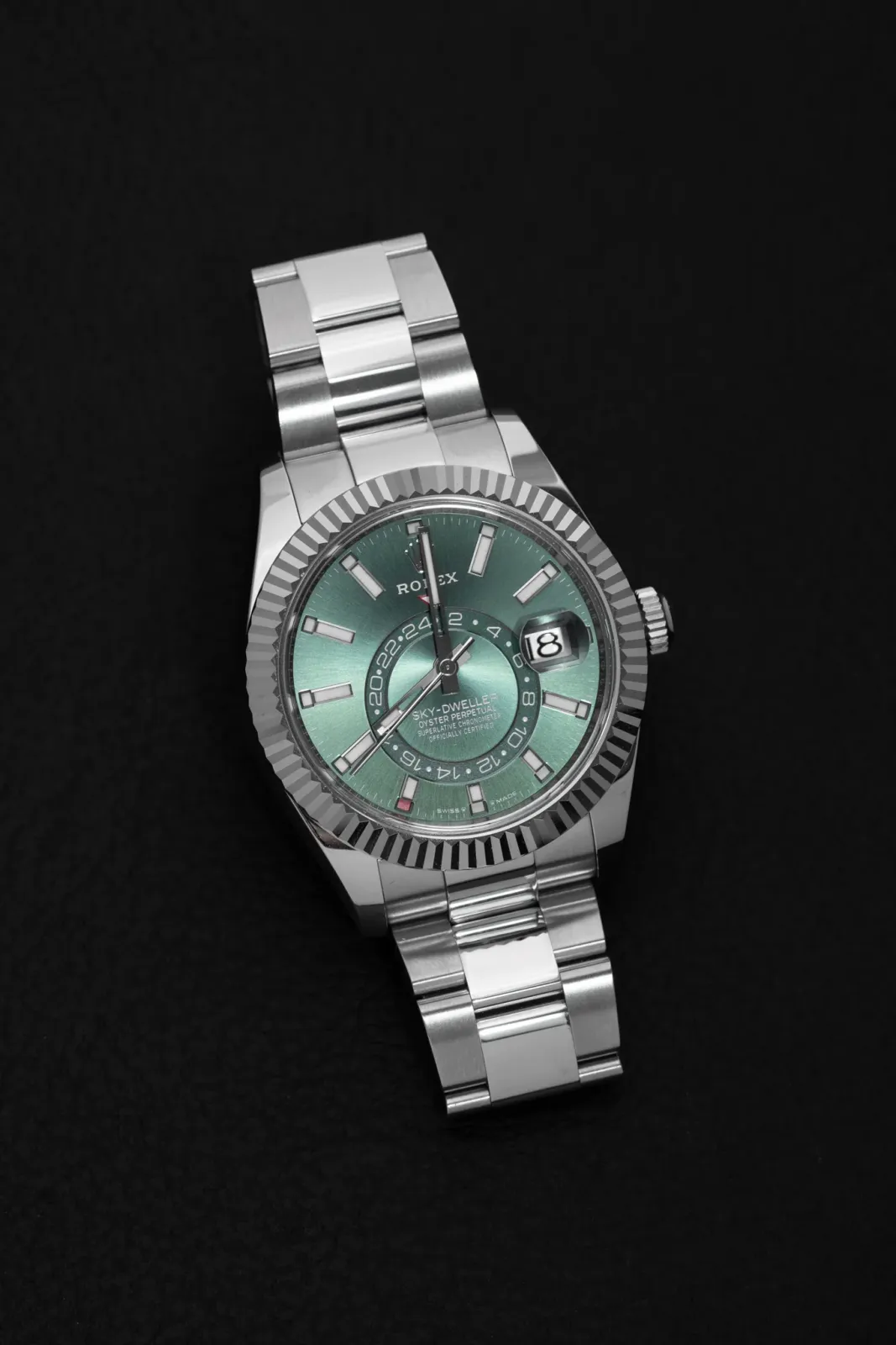 Rolex Sky-Dweller (2024) - Ref. 336934-0001 | Watch Scout - image 2
