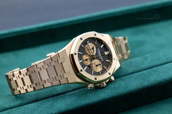 Audemars Piguet Royal Oak Chronograph Ref. 26331OR.OO.1220OR.02