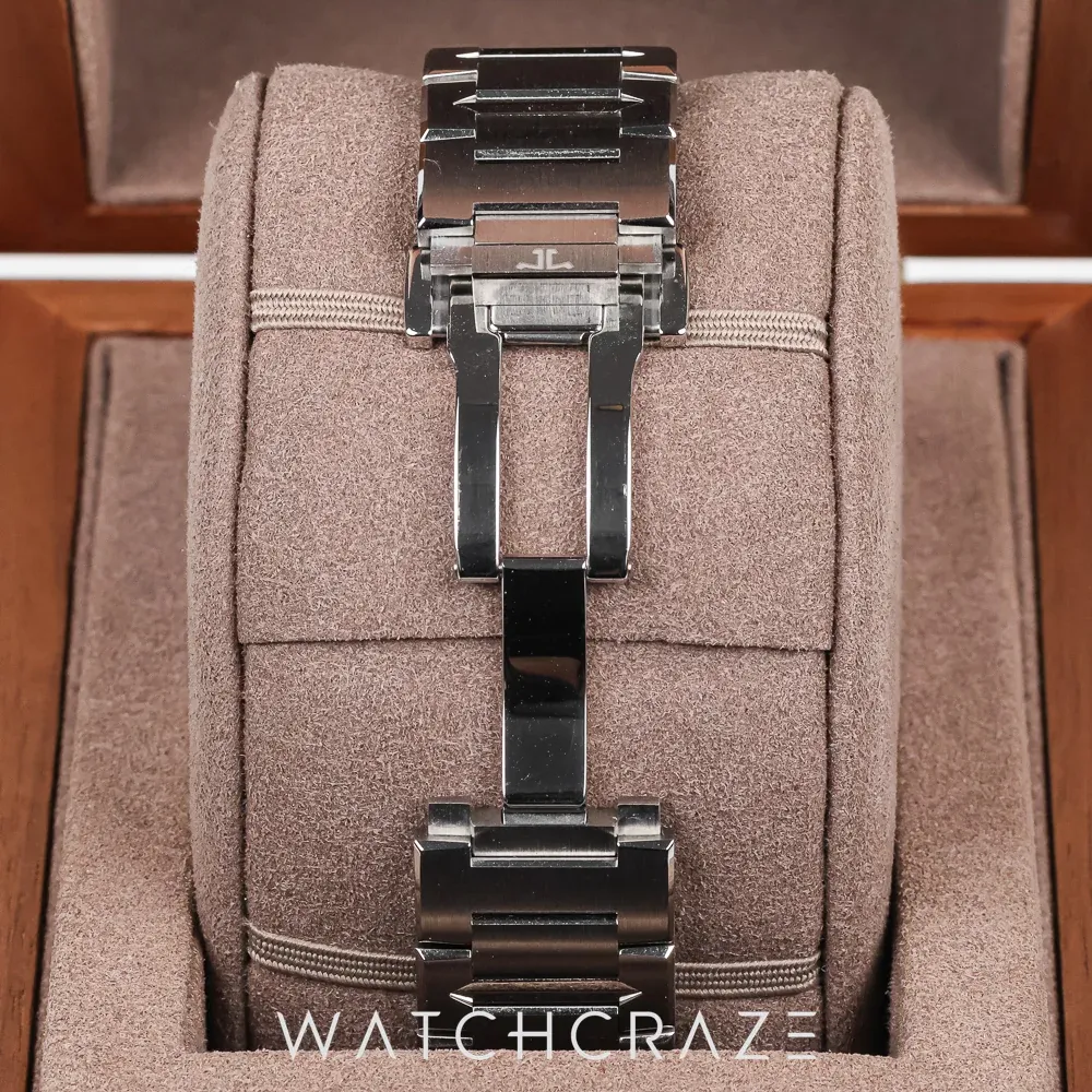 Jaeger-LeCoultre Master Control Chronometre Date Power Reserve Q4168120, photo 9 of 9
