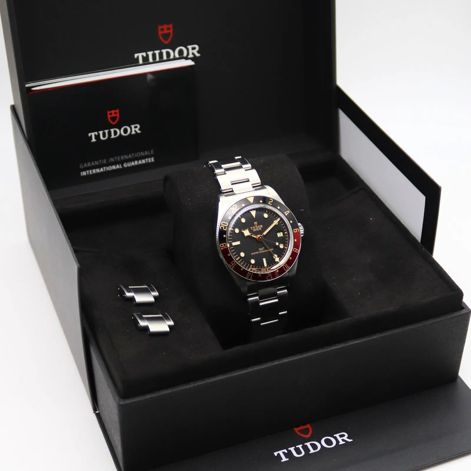 Tudor Black Bay 58 GMT M7939G1A0NRU Price in Australia | $6k - image 7