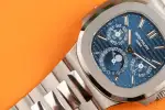 Patek Philippe Nautilus (2023) - Ref. 5740/1G-001 | Watch Scout thumbnail 8