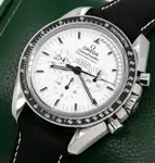 Omega Speedmaster (2016) - Ref. 311.32.42.30.04.003 | Watch Scout thumbnail 2