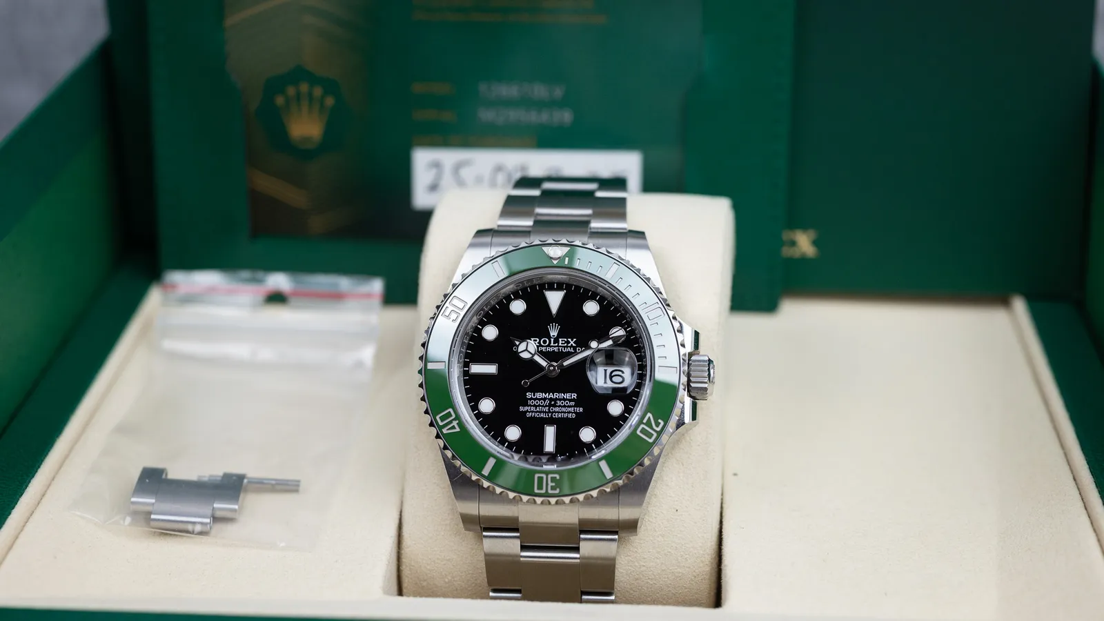Rolex Submariner Date (2025) - Ref. 126610lv | Watch Scout - image 2