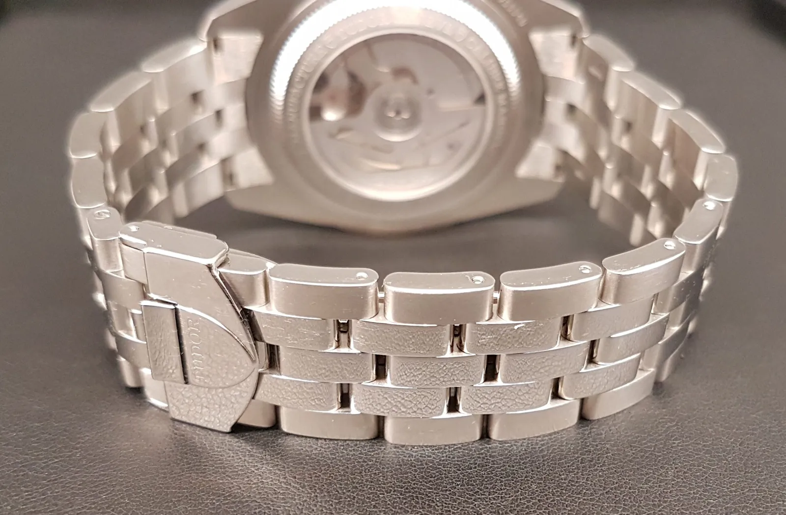 Tudor Glamour Double Date, photo 4 of 4