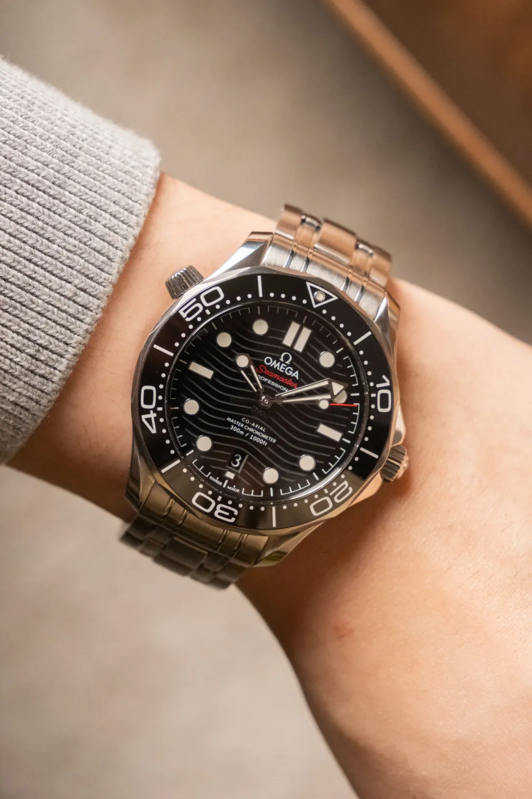 Omega Seamaster Diver 300M 210.30.42.20.01.001 Price in Australia | $6.7k - image 2