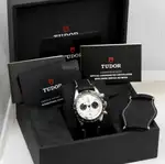 Tudor Black Bay (2021) - Ref. 79360N | Watch Scout thumbnail 5