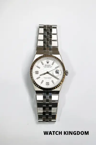 Rolex Land-Dweller
