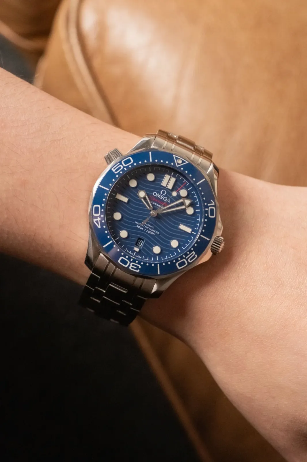 Omega Seamaster Diver 300M 210.30.42.20.03.001, photo 2 of 12