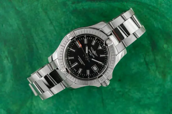 Breitling Avenger Automatic 43