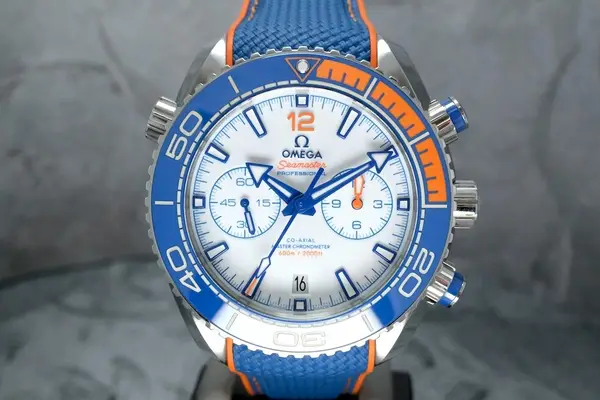 Omega Seamaster Planet Ocean Ref. 215.32.46.51.04.001