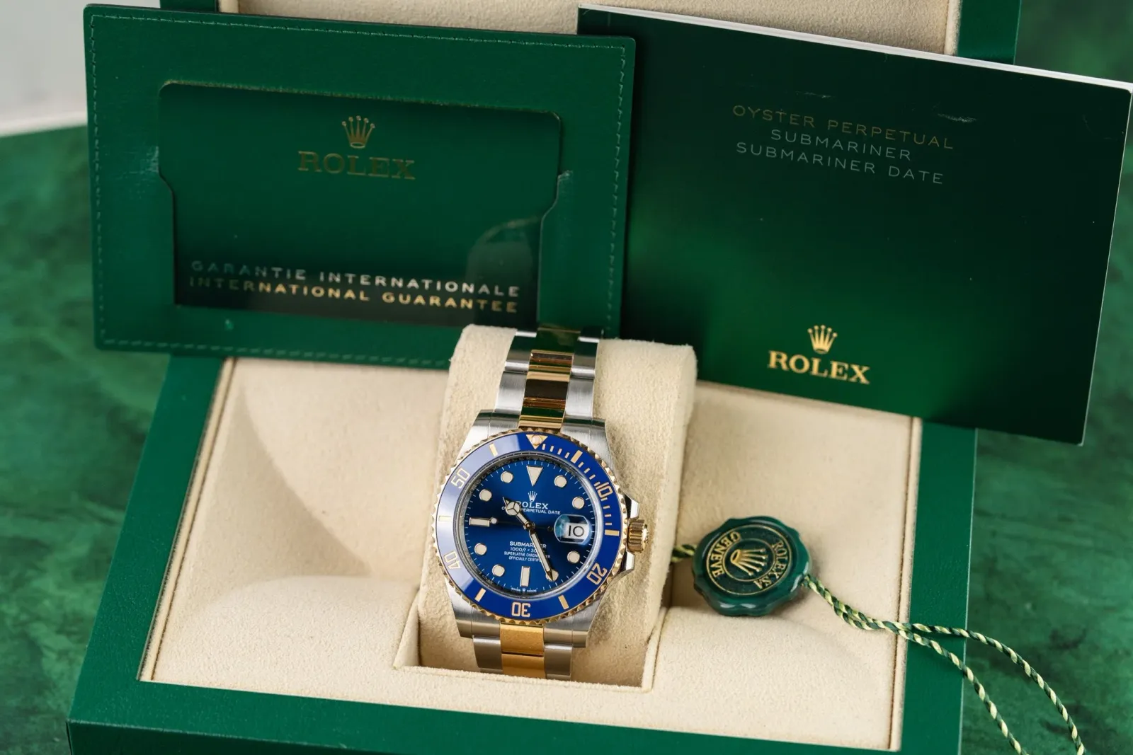 Rolex Submariner Date 126613LB, photo 4 of 4