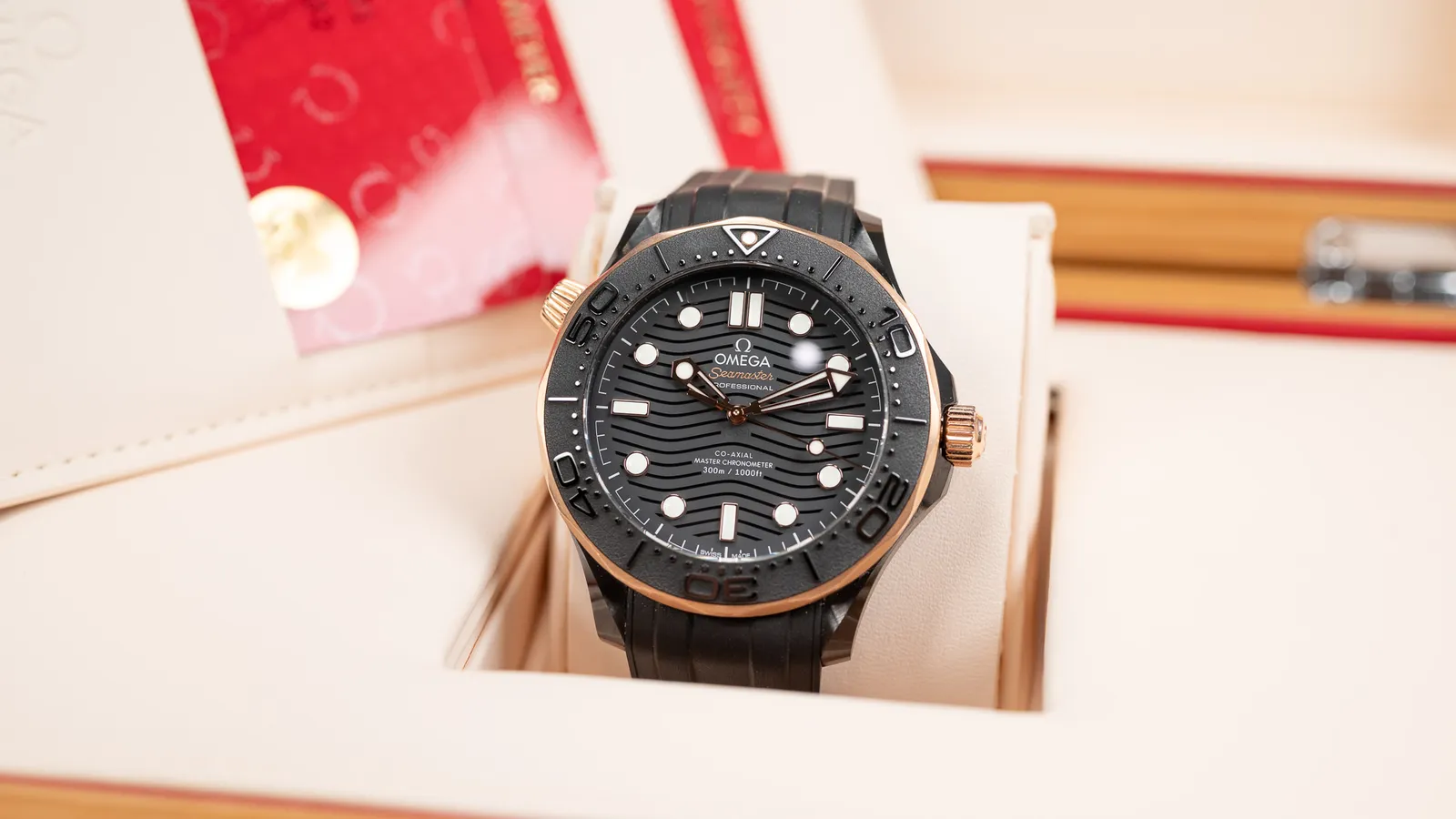Omega Seamaster Diver 300M 210.62.44.20.01.001, photo 2 of 9