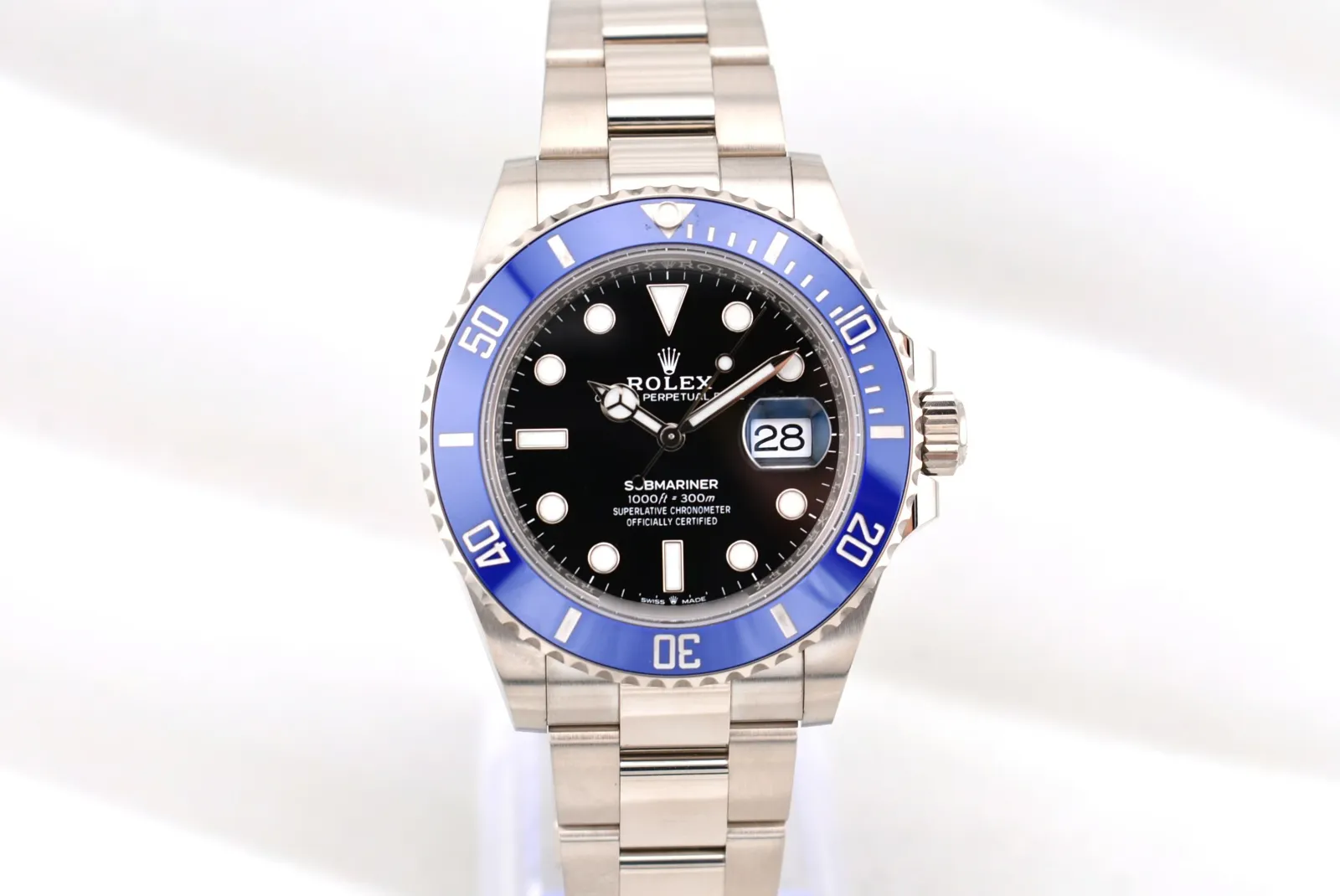 Rolex Submariner Date 126619LB, photo 2 of 9