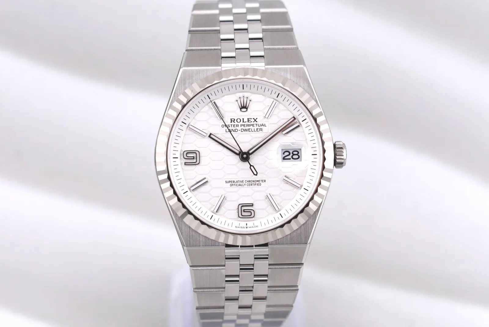 Rolex Land-Dweller 40 127334, photo 2 of 10