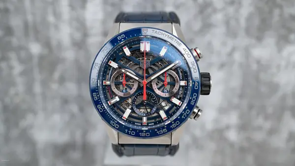 TAG Heuer Carrera