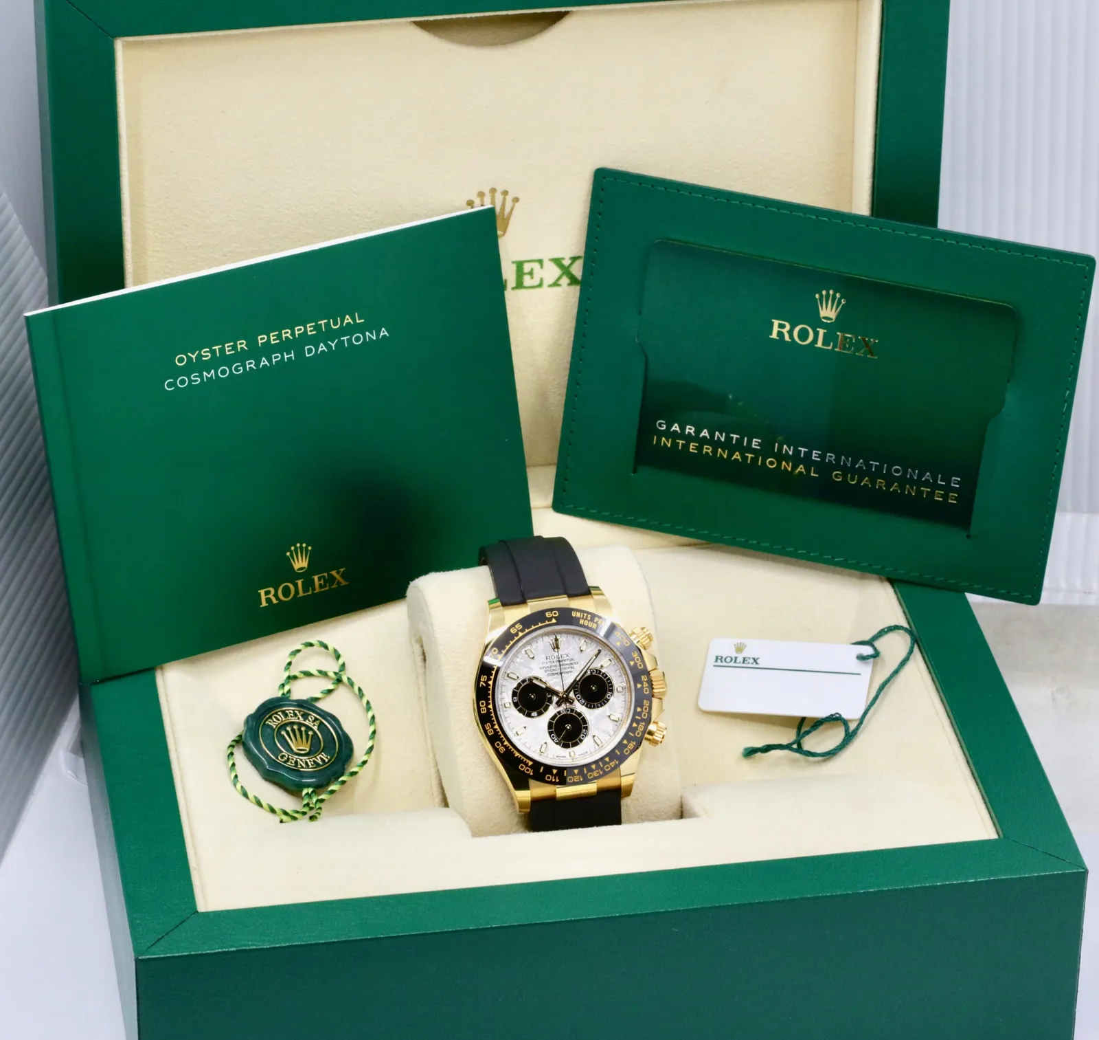 Rolex Cosmograph Daytona 116518LN Price in Australia | $110k - image 6