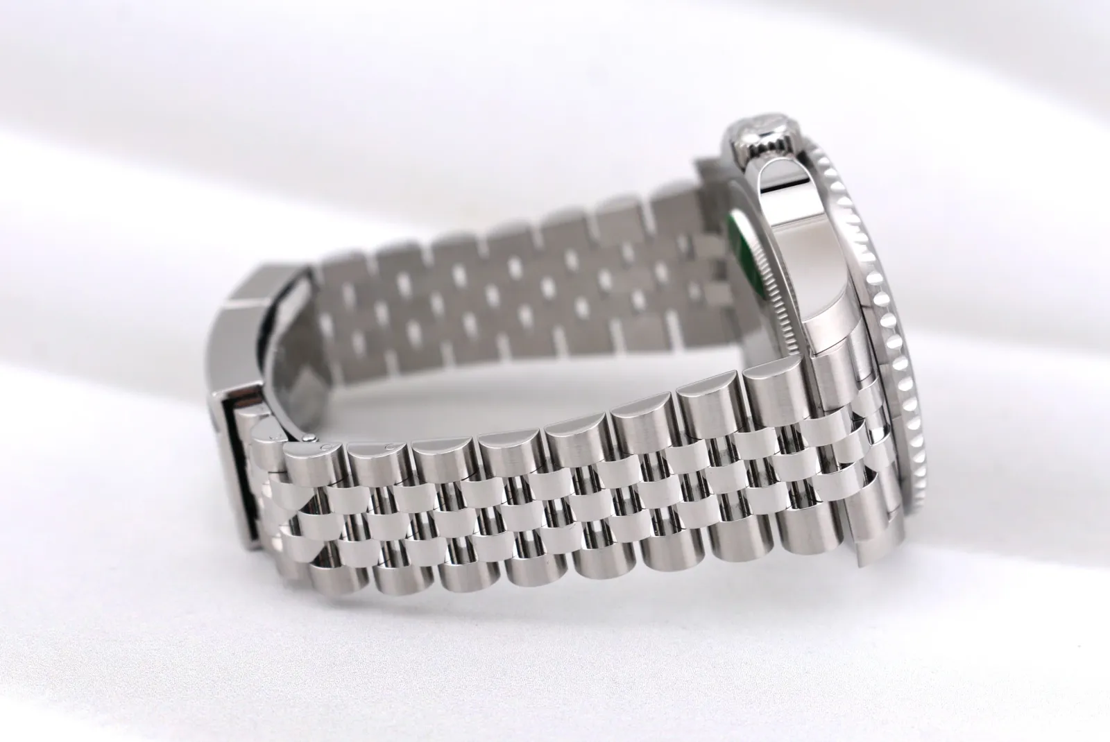 Rolex GMT-Master II 126710GRNR, photo 9 of 9