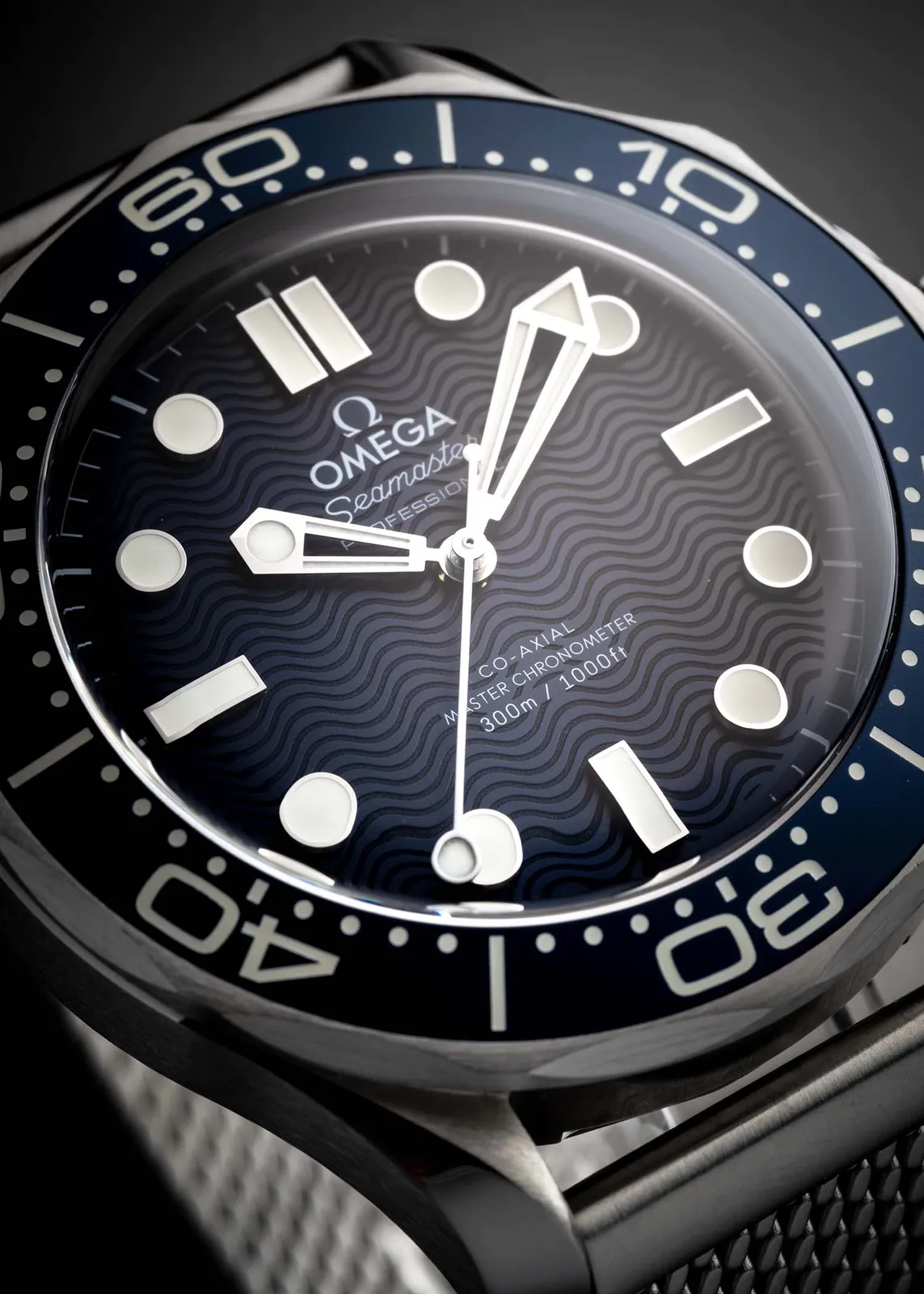 Omega Seamaster Diver 300M (2023) - Ref. 210.30.42.20.03.002 | Watch Scout - image 2