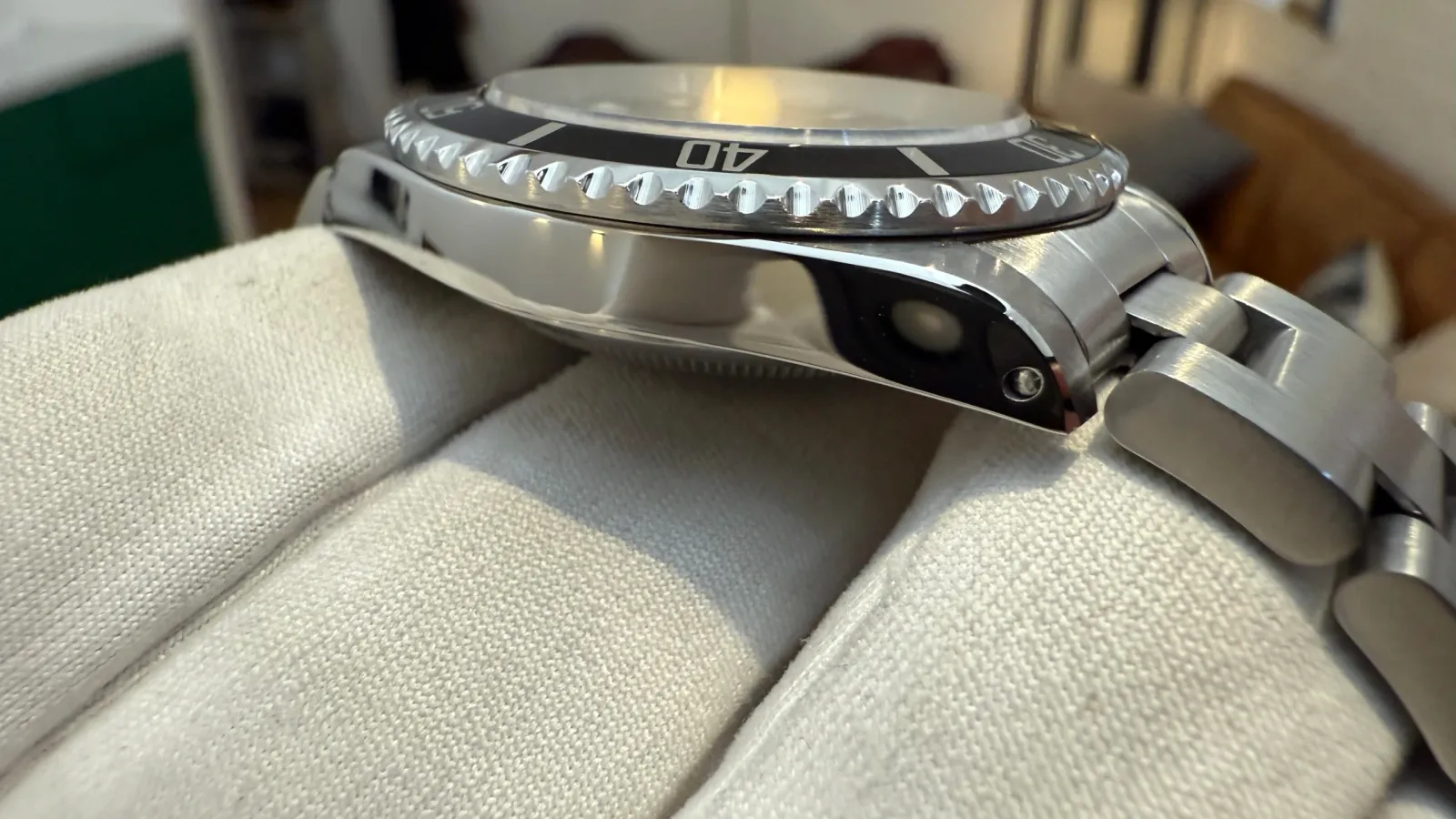 Rolex Submariner 14060 Price in Australia | $13k - image 2