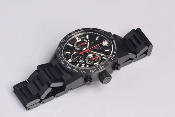 TAG Heuer Carrera