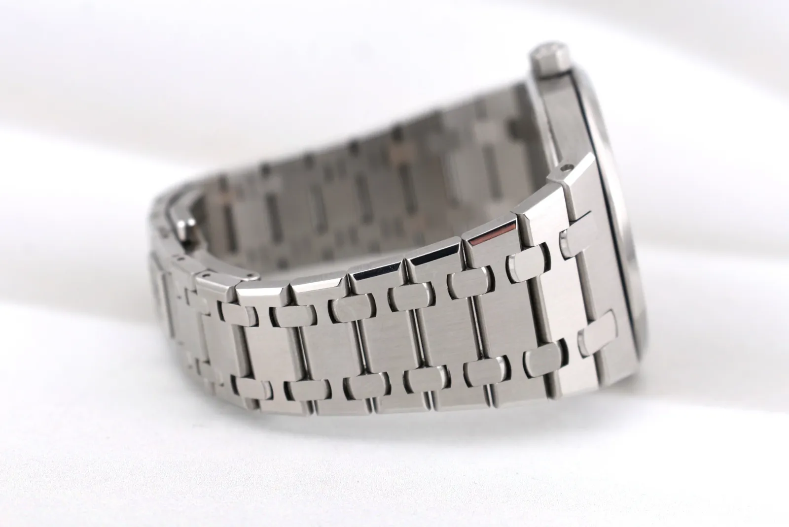 Audemars Piguet Royal Oak 15510ST, photo 7 of 7