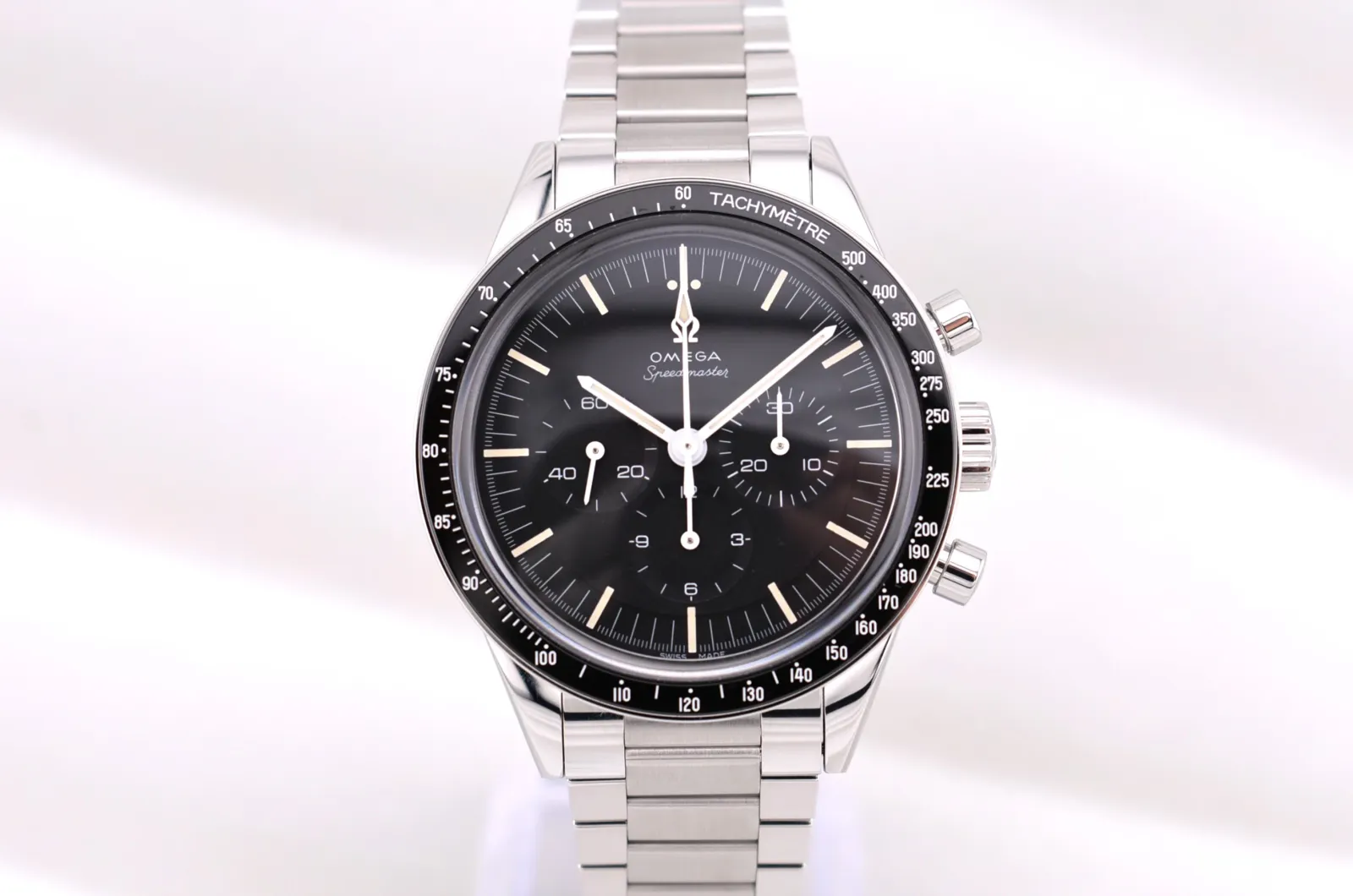 Omega Speedmaster Professional Moonwatch Ed White 311.30.40.30.01.001, photo 2 of 9