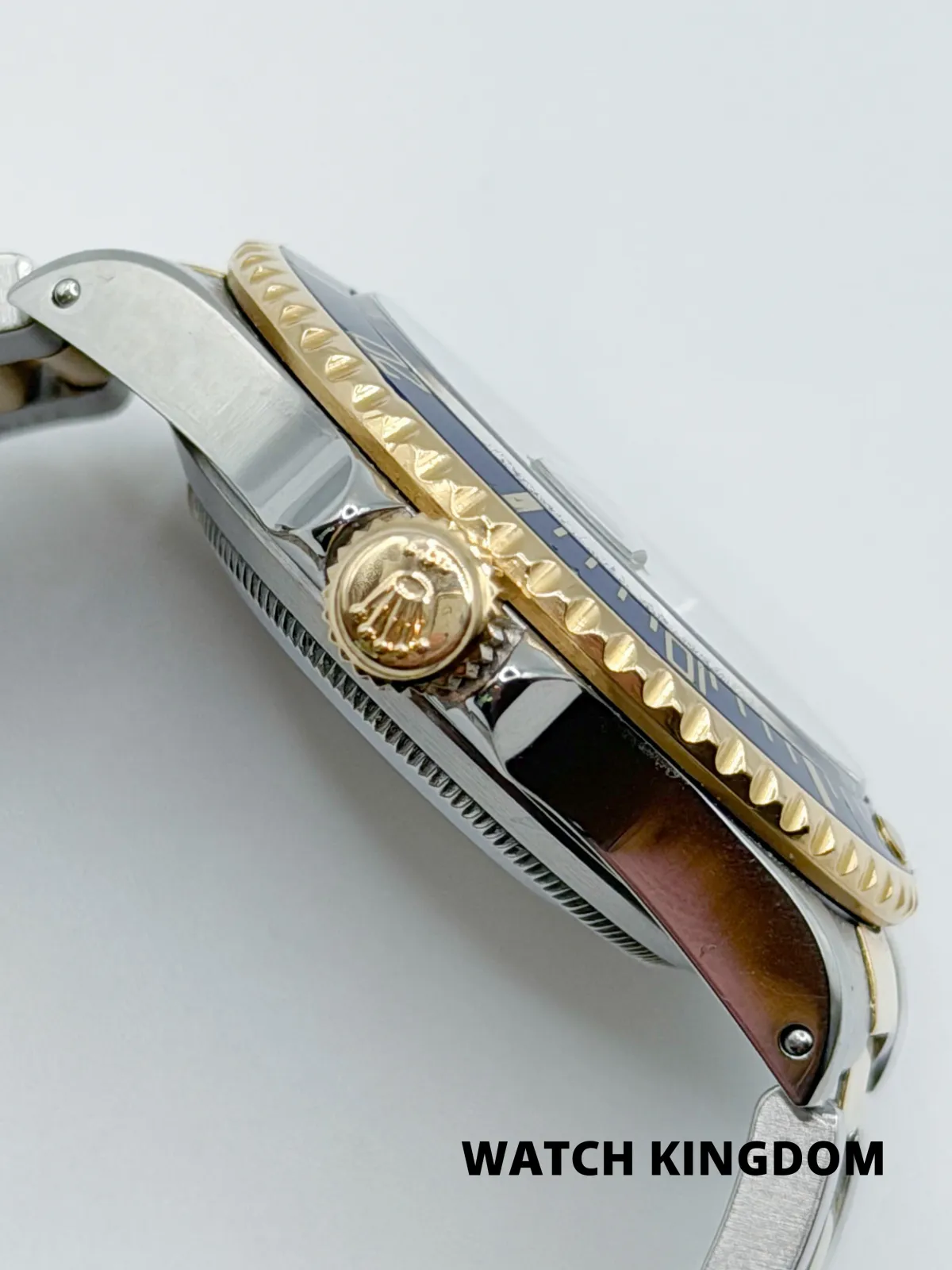 Rolex Submariner Date 16613, photo 2 of 5