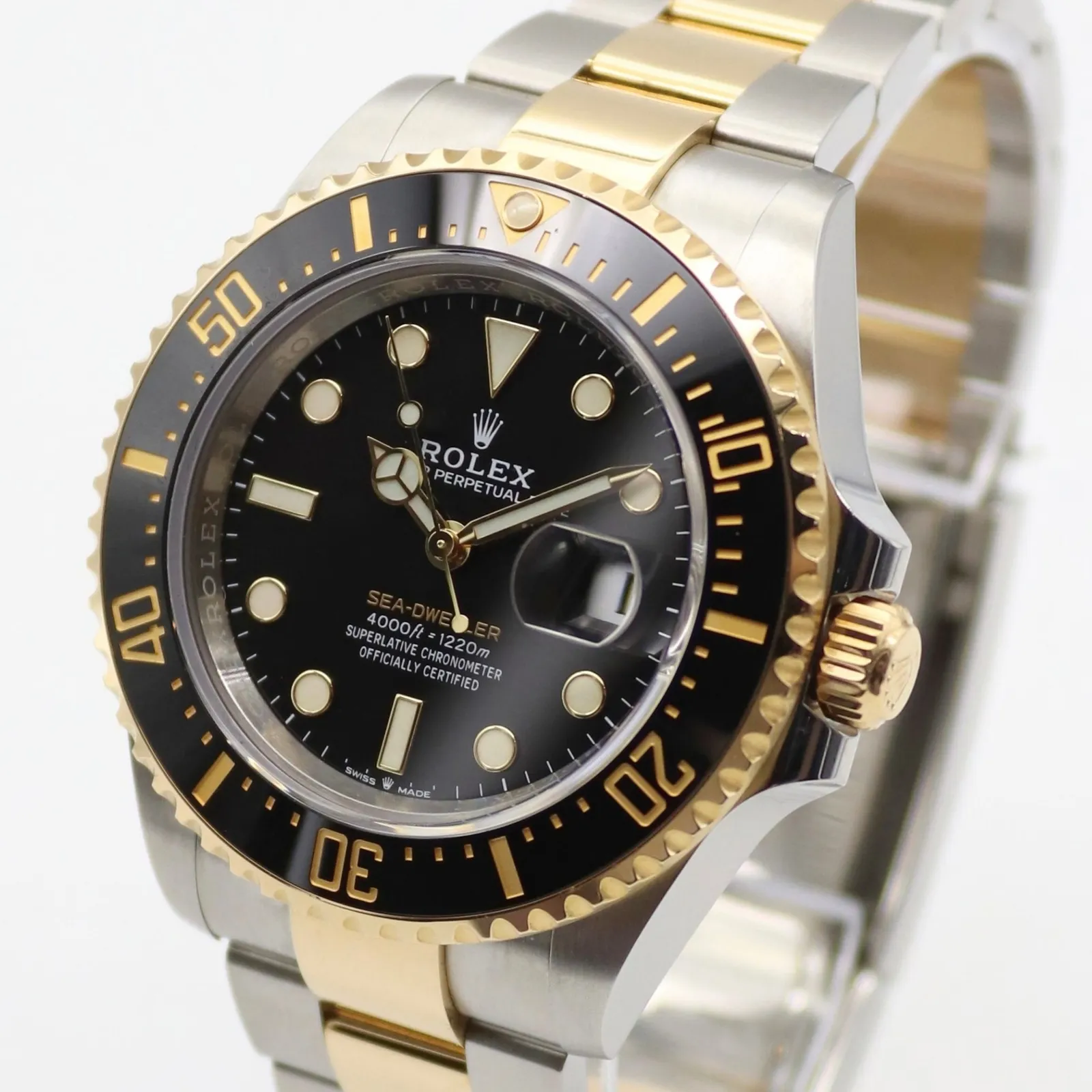 Rolex Sea-Dweller 126603, photo 2 of 7