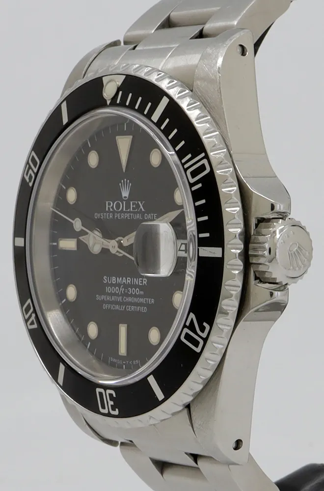 Rolex Submariner Date (1991) - Ref. 16610 | Watch Scout - image 2