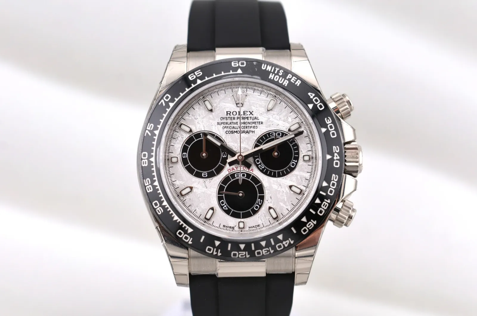 Rolex Cosmograph Daytona (2023) - Ref. 116519LN | Watch Scout - image 2