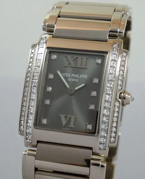 Patek Philippe Twenty~4 Ref. 4910/20G-010