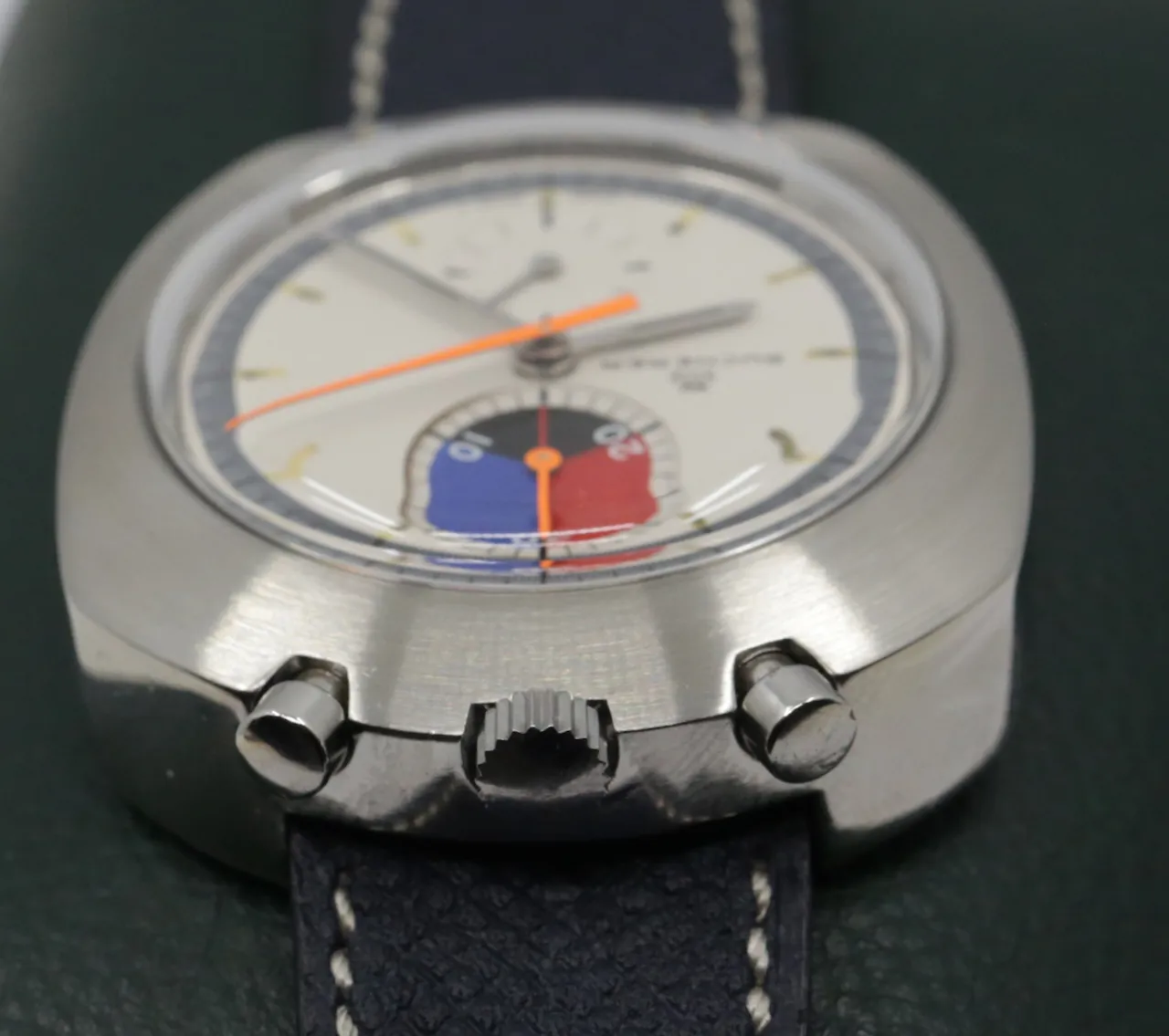 Bucherer Bulls Head Chronograph 9601, photo 4 of 4