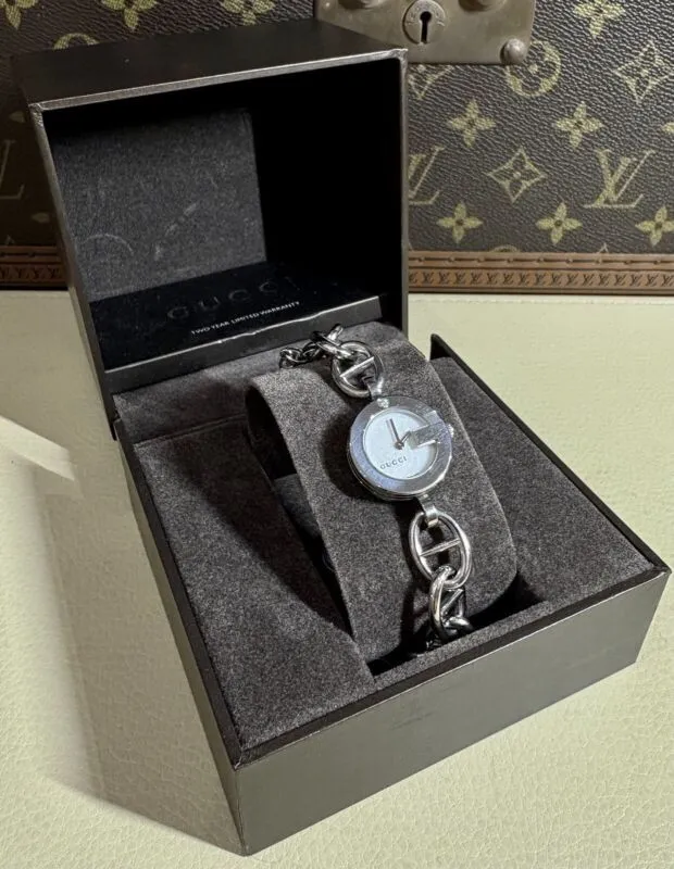 Gucci 107 Price in Australia | $599 - image 9