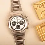 Girard Perregaux Laureato Chronograph (2019) - Ref. 181020-11-131-11A | Watch Scout thumbnail 1