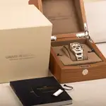 Girard Perregaux Laureato Chronograph (2019) - Ref. 181020-11-131-11A | Watch Scout thumbnail 13