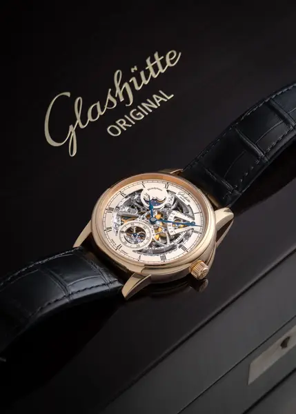Glashütte Original Senator Moonphase Red Gold Skeleton