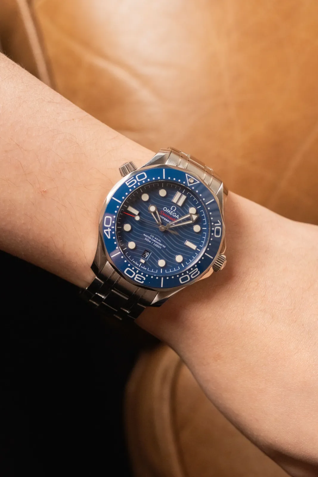 Omega Seamaster Diver 300M 210.30.42.20.03.001 Price in Australia | $7k - image 2