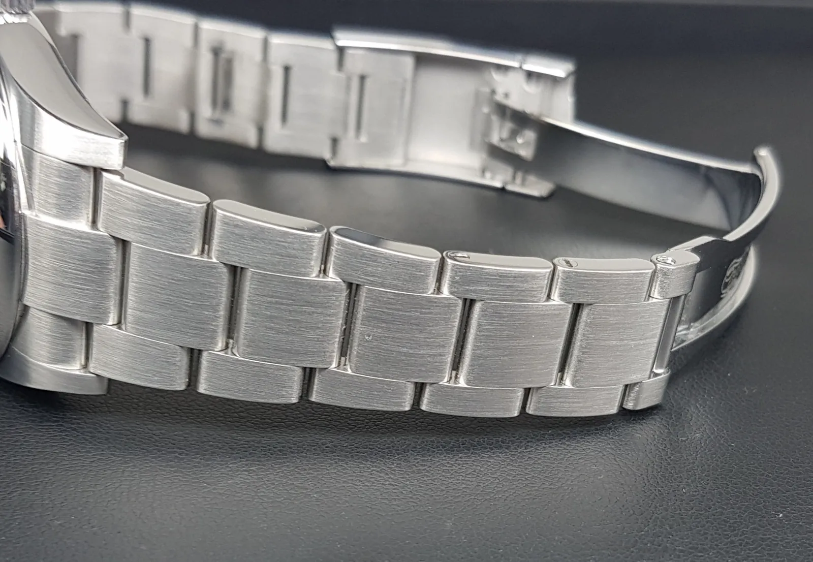 Rolex Oyster Perpetual 114300 Price in Australia | $11k - image 3