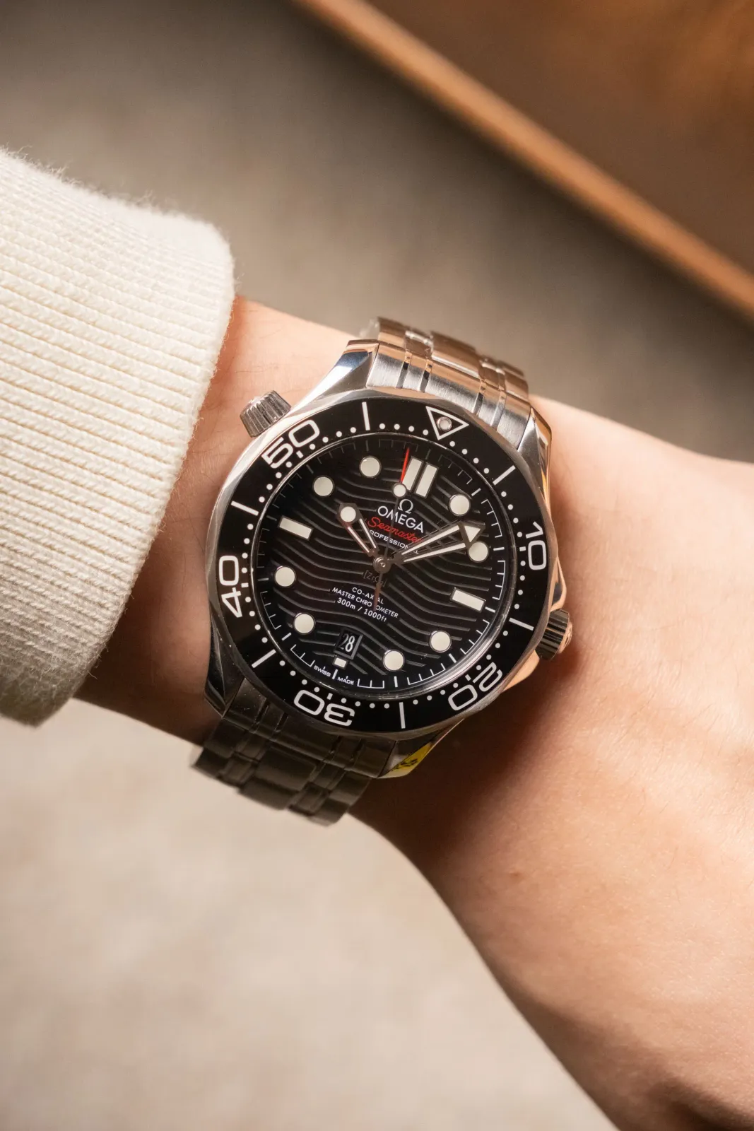 Omega Seamaster Diver 300M (2019) - Ref. 210.30.42.20.01.001 | Watch Scout - image 2